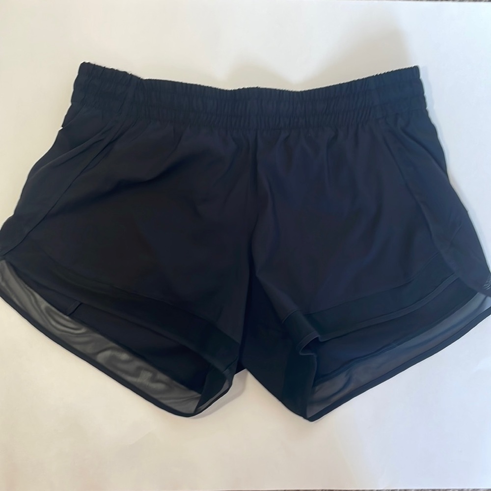 Athleta Black Mesh Racer Run short 4” inseam size M
